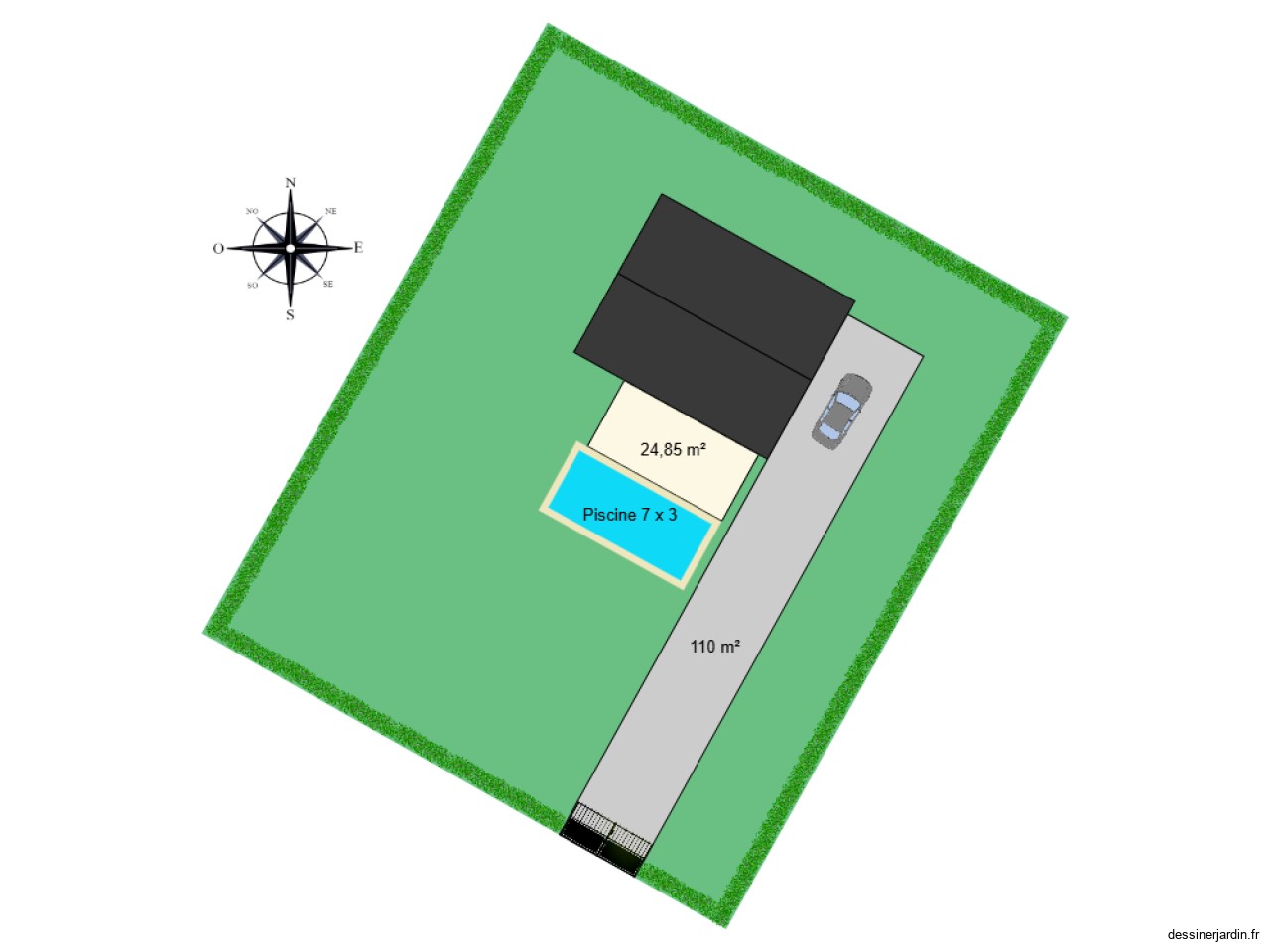 900m²